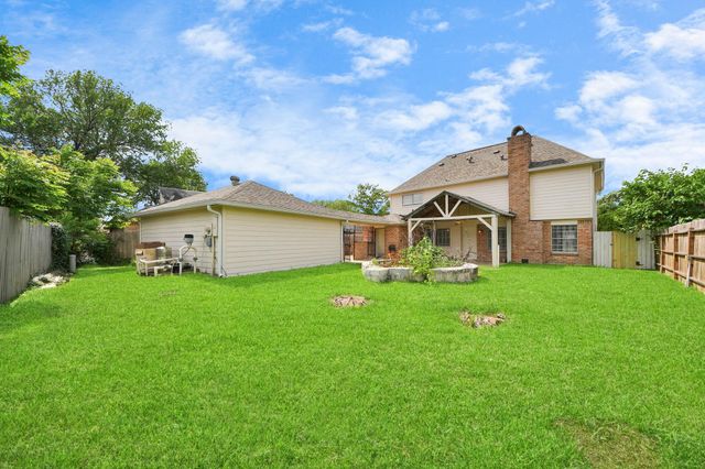 11411 Briar Forest Drive, Houston, TX 77077