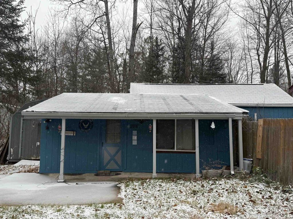 2518 Gardner Street, Alger, MI 48610