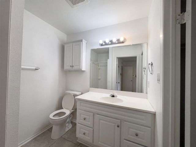 2017 Greenbrook PKWY A, Austin, TX 78723
