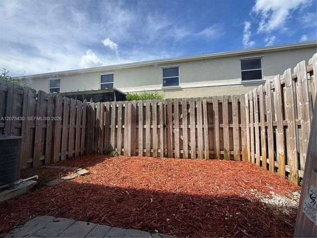 488 NE 5th Terrace, Florida City, FL 33034