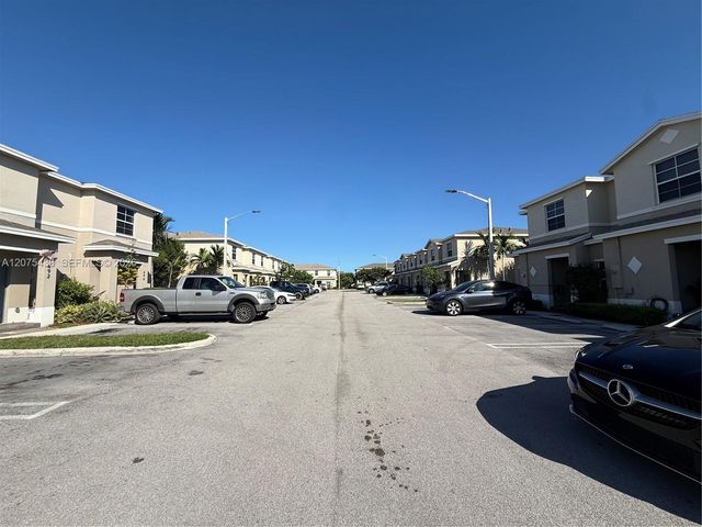 488 NE 5th Terrace, Florida City, FL 33034