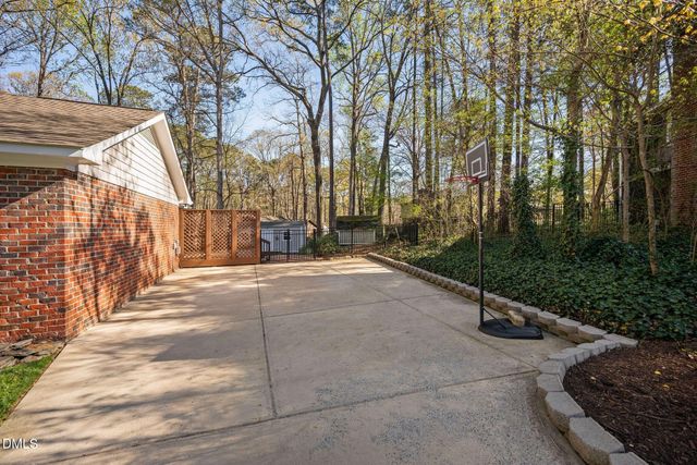 1113 Braemar Court, Cary, NC 27511