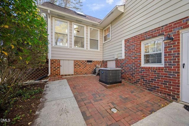 1113 Braemar Court, Cary, NC 27511