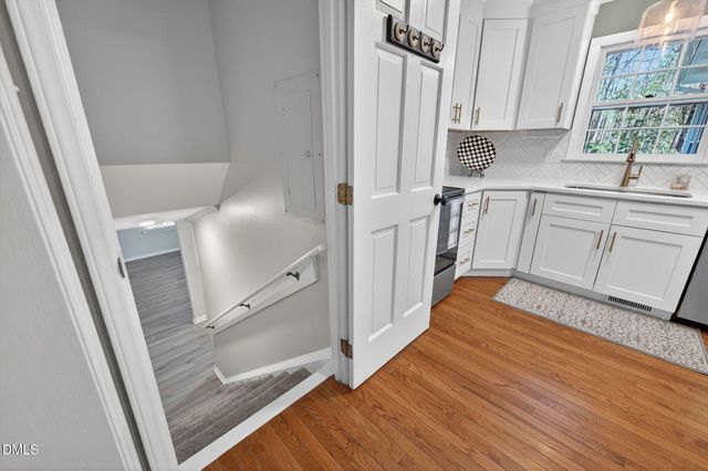 1113 Braemar Court, Cary, NC 27511