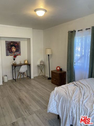 636 W 81st Street 644, Los Angeles, CA 90044