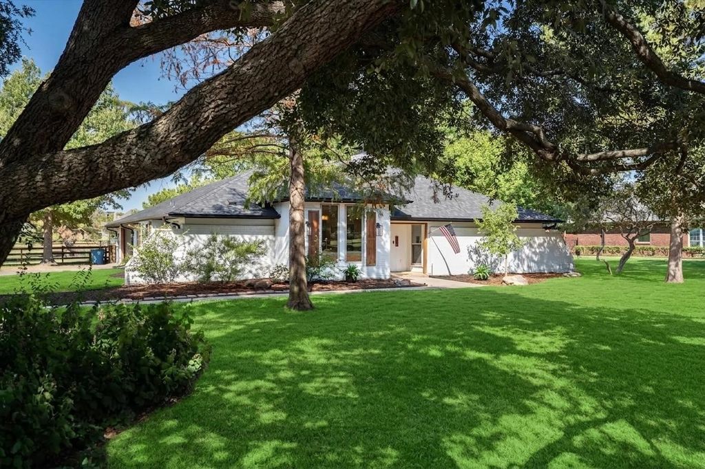 120 Park Lane, Double Oak, TX 75077 — photo 2