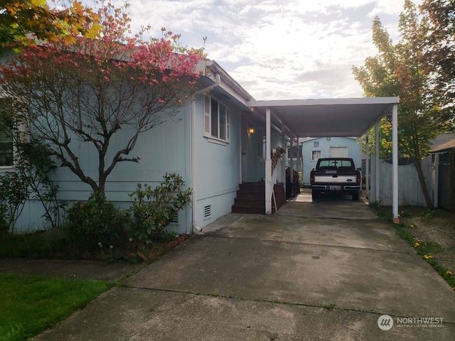 520 Willow Drive #111, Enumclaw, WA 98022