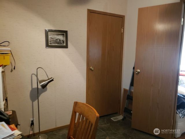 520 Willow Drive #111, Enumclaw, WA 98022