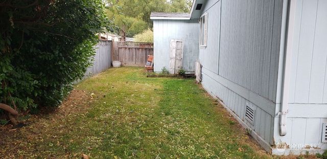 520 Willow Drive #111, Enumclaw, WA 98022