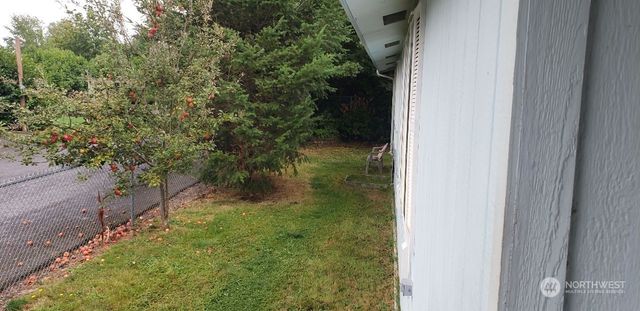 520 Willow Drive #111, Enumclaw, WA 98022