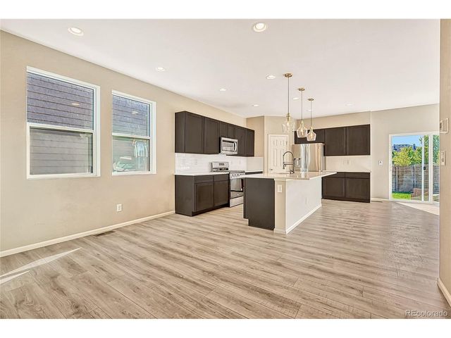 4716 Jasper St, Denver, CO 80239