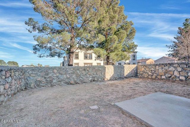 1782 PICO ALTO Drive B, El Paso, TX 79935