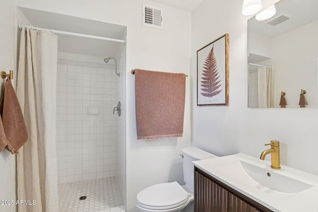 2042 W STELLA Lane, Phoenix, AZ 85015