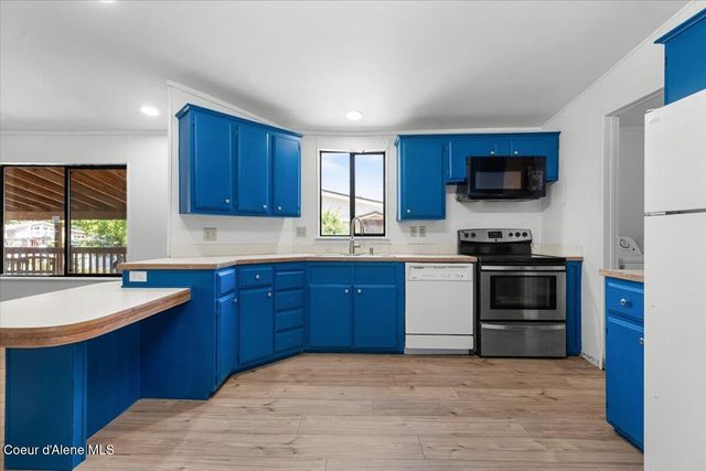 1686 W Dartmouth Cir, Coeur D'alene, ID 83815