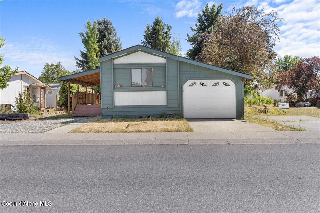 1686 W Dartmouth Cir, Coeur D'alene, ID 83815