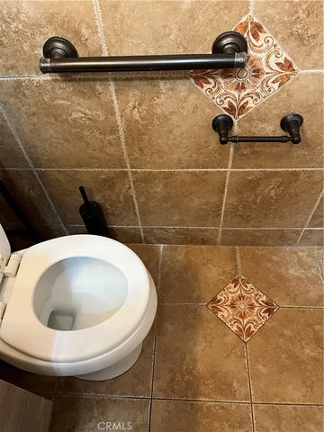 13317 Bixler, Downey, CA 90242