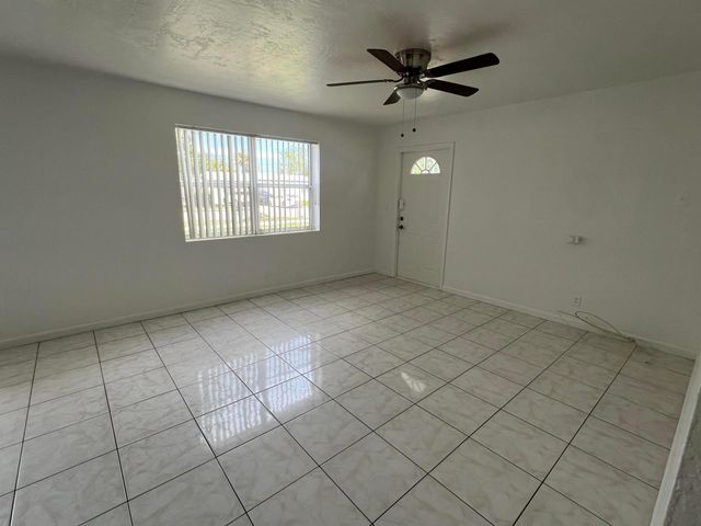 2012 Ardmore Road, West Palm Beach, FL 33409