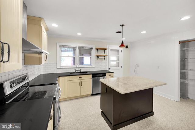 123 KEYS ST, Conshohocken, PA 19428