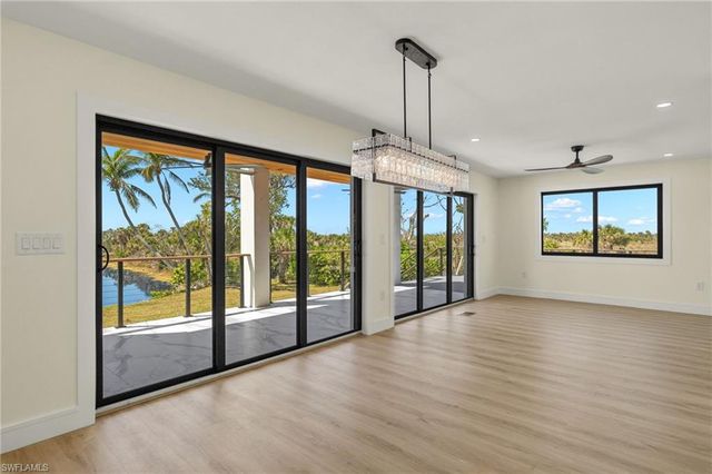 3702 Coquina DR, Sanibel, FL 33957