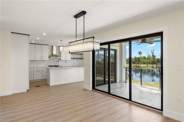 3702 Coquina DR, Sanibel, FL 33957