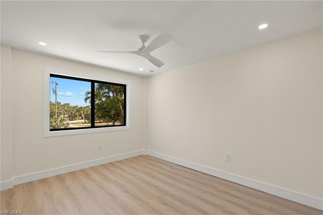 3702 Coquina DR, Sanibel, FL 33957