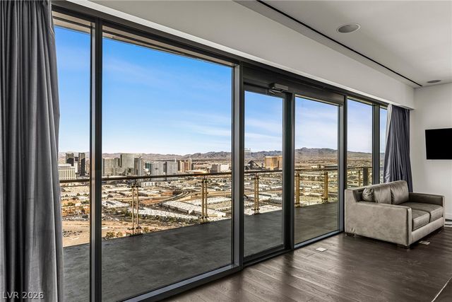 4381 West Flamingo Road 57308, Las Vegas, NV 89103