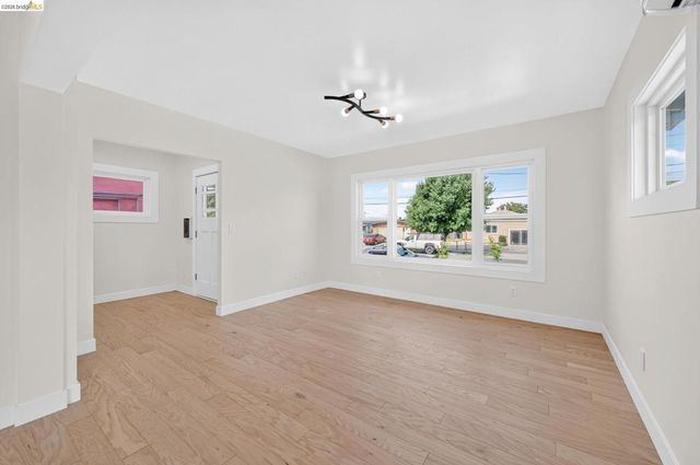 140 S 20Th St, Richmond, CA 94804