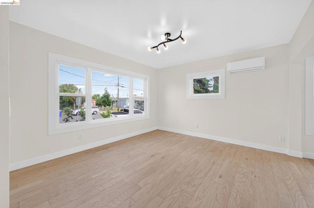 140 S 20Th St, Richmond, CA 94804