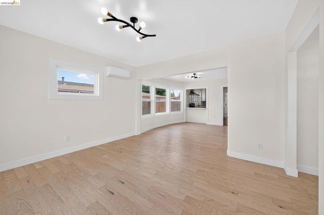 140 S 20Th St, Richmond, CA 94804