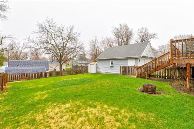 4104 E Garden Avenue, Des Moines, IA 50317