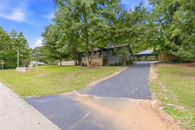 101 Fairlane Court, Athens, GA 30607