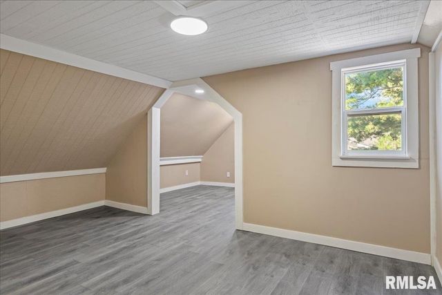 116 E CENTER Street, Mt Auburn, IL 62547