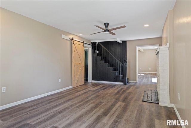 116 E CENTER Street, Mt Auburn, IL 62547