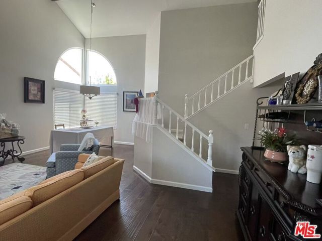 28735 Citrus Place, Santa Clarita, CA 91390