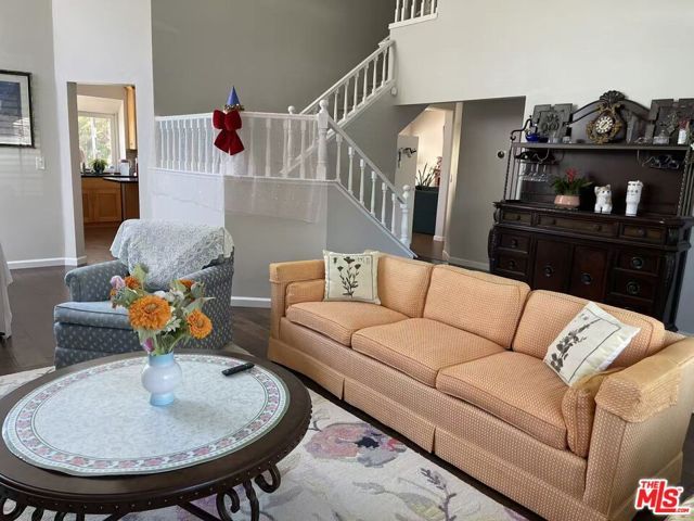 28735 Citrus Place, Santa Clarita, CA 91390