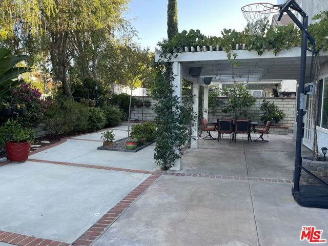 28735 Citrus Place, Santa Clarita, CA 91390