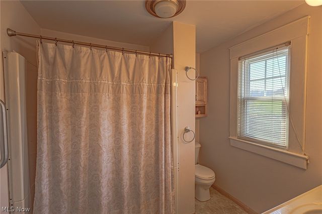 208 Stealey Street, Middlebourne, WV 26149