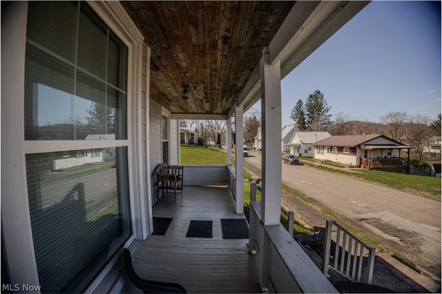 208 Stealey Street, Middlebourne, WV 26149