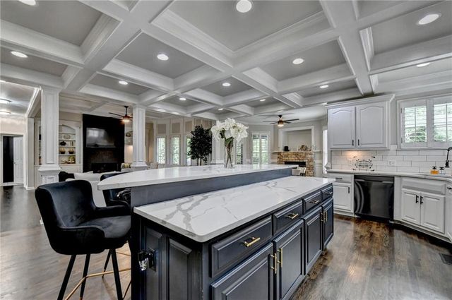 2420 Hopehaven Way, Hoschton, GA 30548