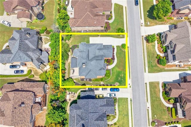 2420 Hopehaven Way, Hoschton, GA 30548