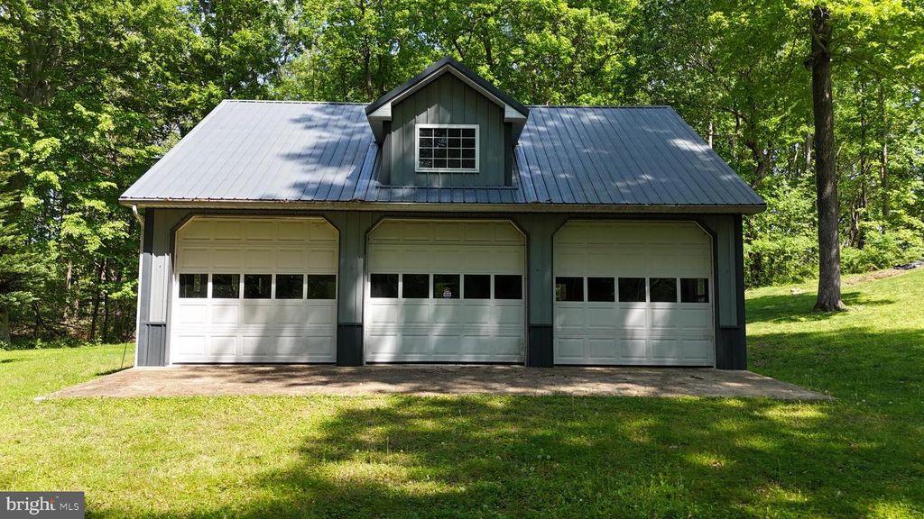 2850 DUNLEIGH DR, Dunkirk, MD 20754