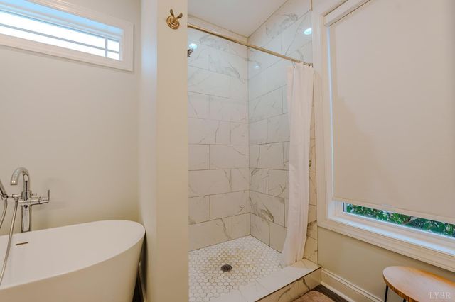 117 Victor Drive, Lynchburg, VA 24501