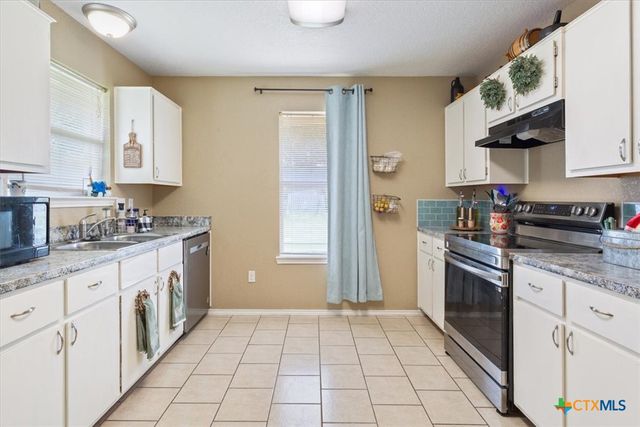 2202 Clairidge Avenue, Killeen, TX 76549