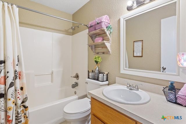 2202 Clairidge Avenue, Killeen, TX 76549