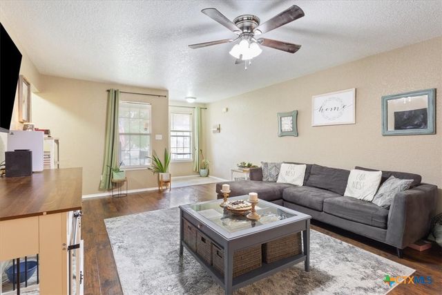 2202 Clairidge Avenue, Killeen, TX 76549