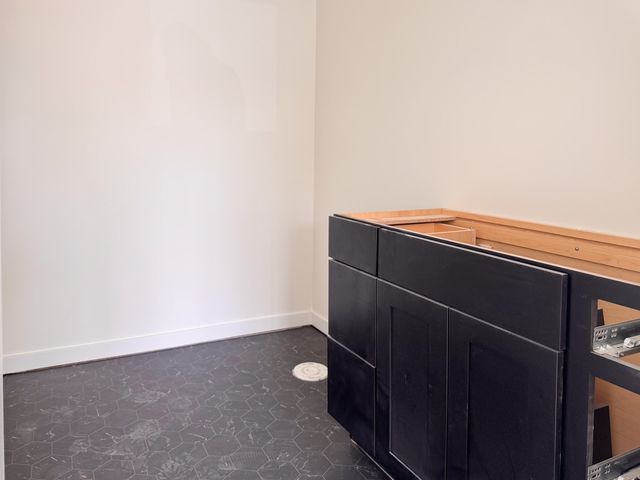 1995 N Shorewood Lane 2, Holland, MI 49423