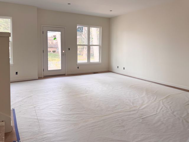 1995 N Shorewood Lane 2, Holland, MI 49423