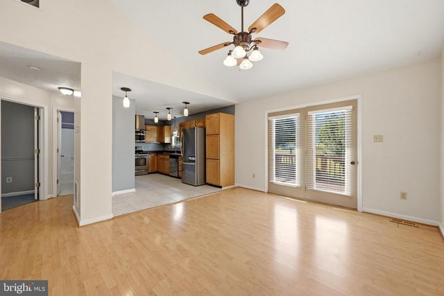 261 BAER OAK DR, Maurertown, VA 22644