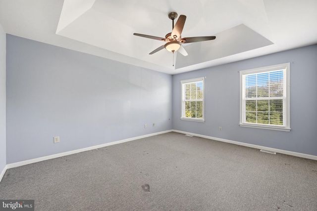 261 BAER OAK DR, Maurertown, VA 22644