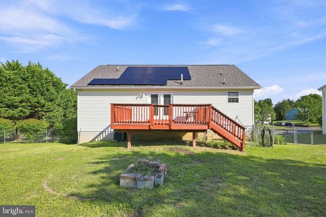 261 BAER OAK DR, Maurertown, VA 22644